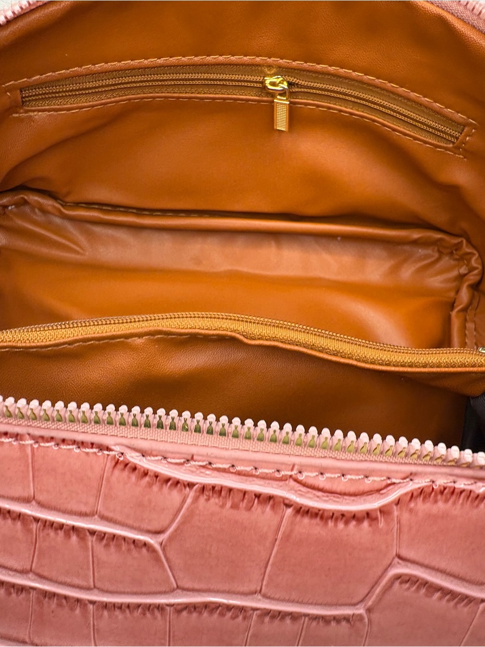 Privata’s Travel Pink Croc-Embossed Cosmetic Case - Picture 6 of 6